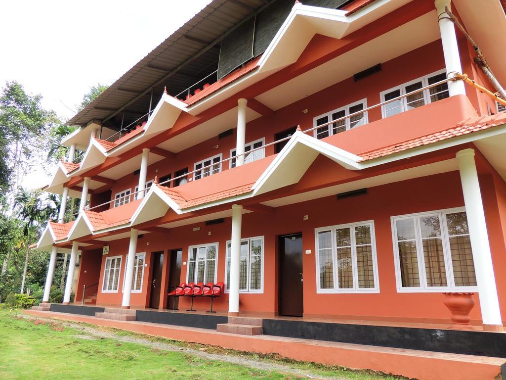 Sunbird Garden Resort Krishnagiri Kültér fotó