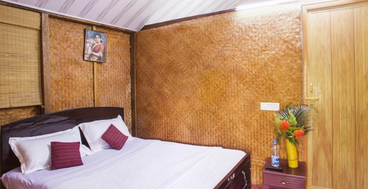 Sunbird Garden Resort Krishnagiri Kültér fotó